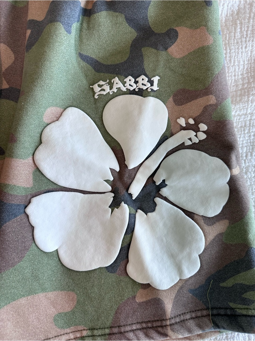 Sabbi Happy Hibiscus Camo Shorts - Picture 9 of 11